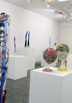 Artman Gallery - Redcliffe Tourism 1