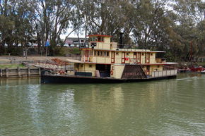 Emmylou Paddle Steamer - Redcliffe Tourism 0