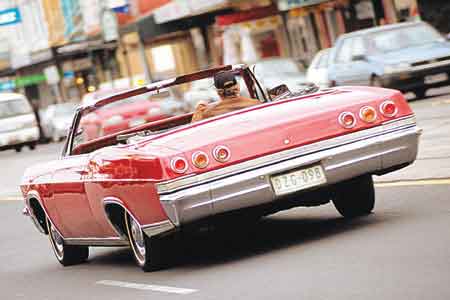 Top Down Tours / Chevrolet Convertibles - Redcliffe Tourism 1