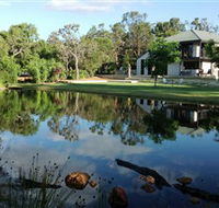 Lake House Gallery - Redcliffe Tourism