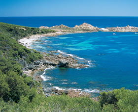 Canal Rocks - Redcliffe Tourism 0