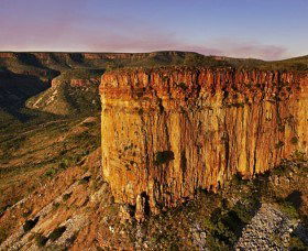 Cockburn Range - Redcliffe Tourism 0
