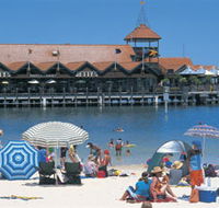 Sorrento Beach - Redcliffe Tourism