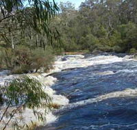 Moons Crossing - Redcliffe Tourism