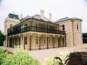  Redcliffe Tourism