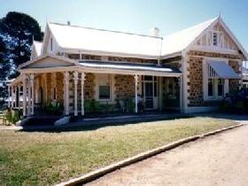  Redcliffe Tourism