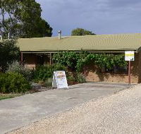 Sand Drift Gallery - Redcliffe Tourism