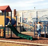 Susan Wilson Memorial Playground - Redcliffe Tourism