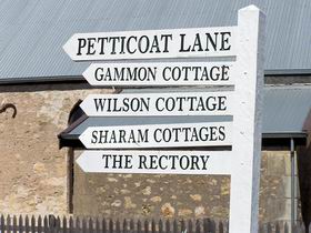 Walk With History At Penola - Redcliffe Tourism 0