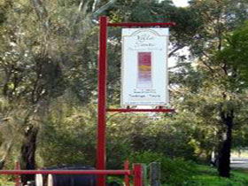 Shea Oak Log SA Redcliffe Tourism