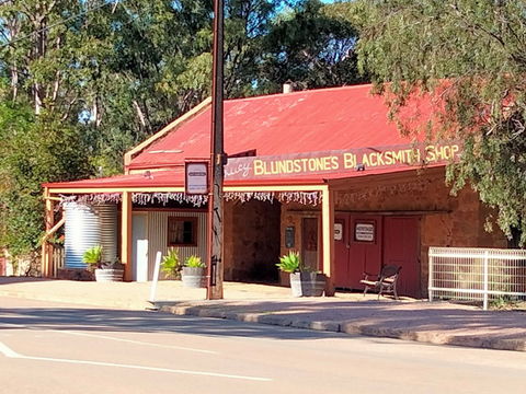 Bluey Blundstones Heritage Accommodation - Redcliffe Tourism 2