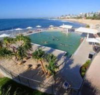 Kings Beach - Beachfront Salt Water Pool - Redcliffe Tourism