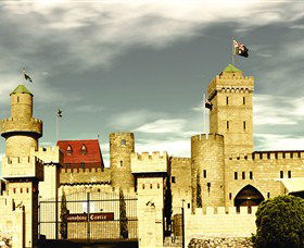 Sunshine Castle Bli Bli - Redcliffe Tourism 0