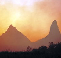 Mount Ngungun Track - Redcliffe Tourism