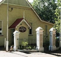 Montville Memorial Precinct - Redcliffe Tourism