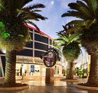 Harbour Town Outlet Shopping Centre - Redcliffe Tourism