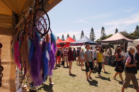 Coolangatta Beachfront Markets - Redcliffe Tourism 2