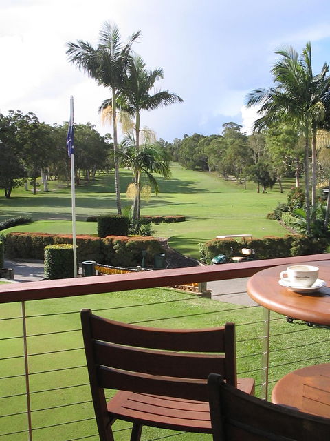 Noosa Golf Club - Redcliffe Tourism 1