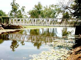 Hoods Lagoon - Redcliffe Tourism 0