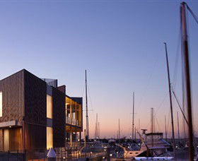 Queenscliff Harbour - Redcliffe Tourism 0