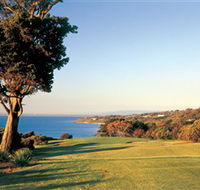 Mornington Golf Club - Redcliffe Tourism