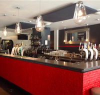 The White Horse Hotel - Redcliffe Tourism