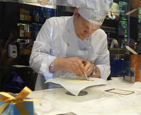 Lindt Maitre Chocolatier - Redcliffe Tourism 0