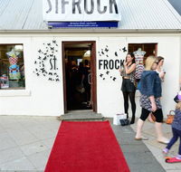 St Frock - Redcliffe Tourism