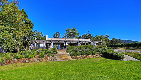 GREENSTONE VINEYARDS - Redcliffe Tourism 1