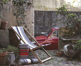 Ici Et La - Redcliffe Tourism 0