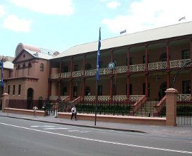  Redcliffe Tourism