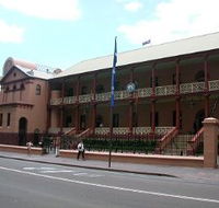 Parliament House - Redcliffe Tourism