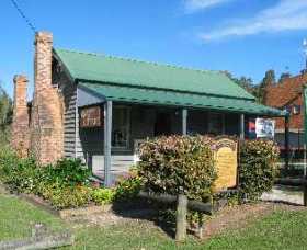 Werninck Craft Cottage - Redcliffe Tourism 0