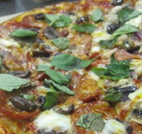 Mezzadellas Woodfired Pizza and Tapas - Redcliffe Tourism