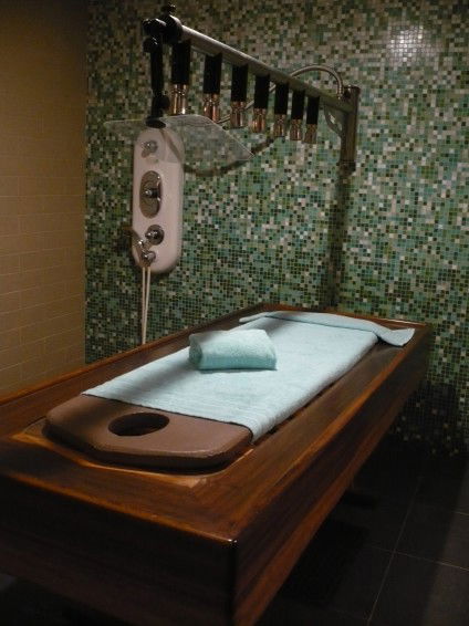OmSari Spa - Redcliffe Tourism 3