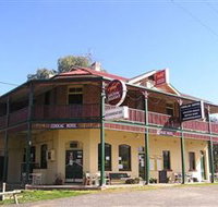 Coolac Hotel - Redcliffe Tourism