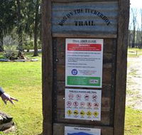 Dog on the Tucker Box Recreational Trail - Redcliffe Tourism