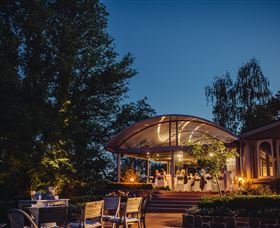 Athol Gardens - Redcliffe Tourism 1