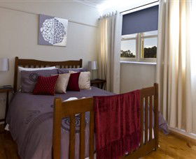 Politini Wines - Redcliffe Tourism 4