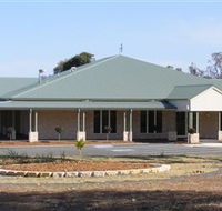 Bluebelles Art Gallery - Redcliffe Tourism