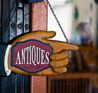 Bowning Antique Centre - Redcliffe Tourism