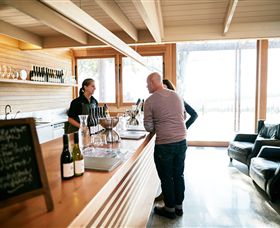 Yabby Lake Vineyard & Cellar Door - Redcliffe Tourism 5