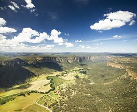 Capertee Valley - Redcliffe Tourism 0