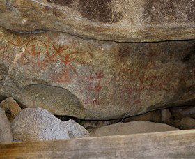 Mount Yarrowyck Nature Reserve - Redcliffe Tourism 0