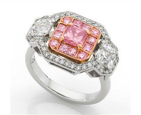 Giulians Fine Jewellery - Redcliffe Tourism 4
