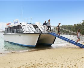 H2O Maxi Taxis - Redcliffe Tourism 1
