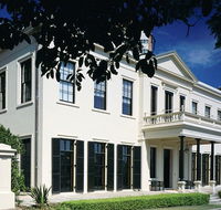 Elizabeth Bay house - Redcliffe Tourism