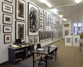 The Australian Art Print Network - Redcliffe Tourism 0