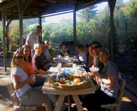 VictorsFood - Redcliffe Tourism 1