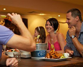 Castle Hill RSL - Redcliffe Tourism 0